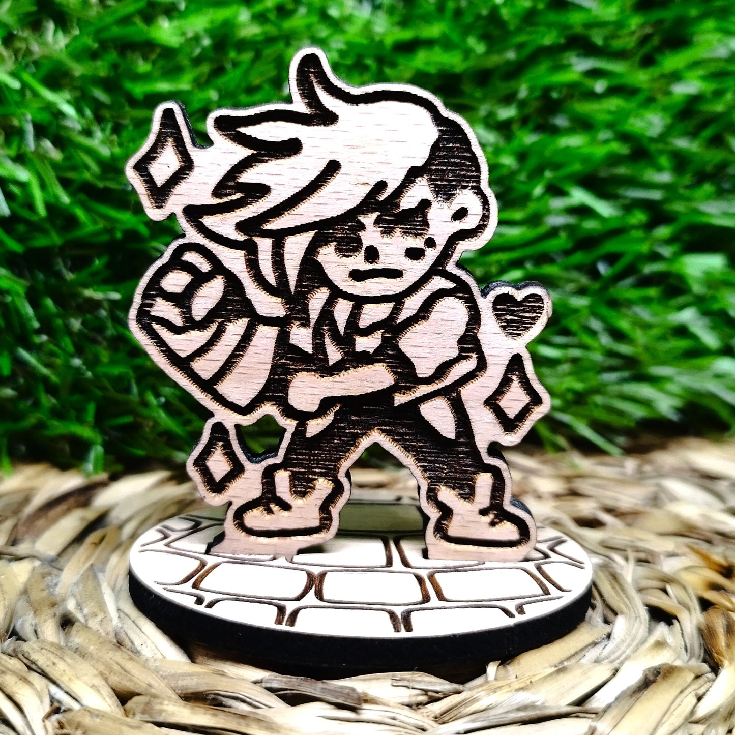 VI WOOD STANDEE