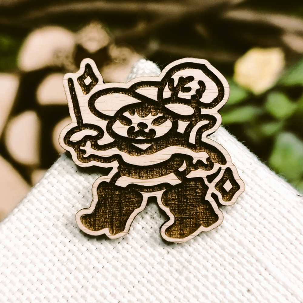 PUSS IN SILLY BOOTS WOOD PIN