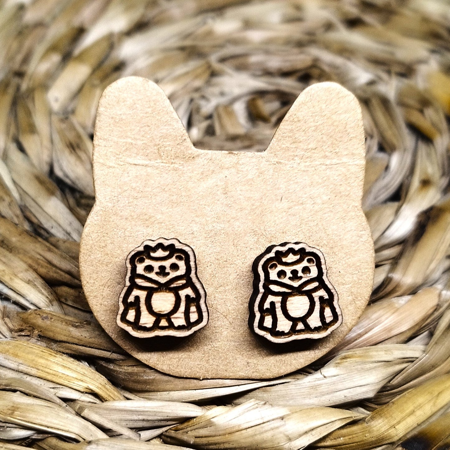 KING BEAR WOOD EARRINGS