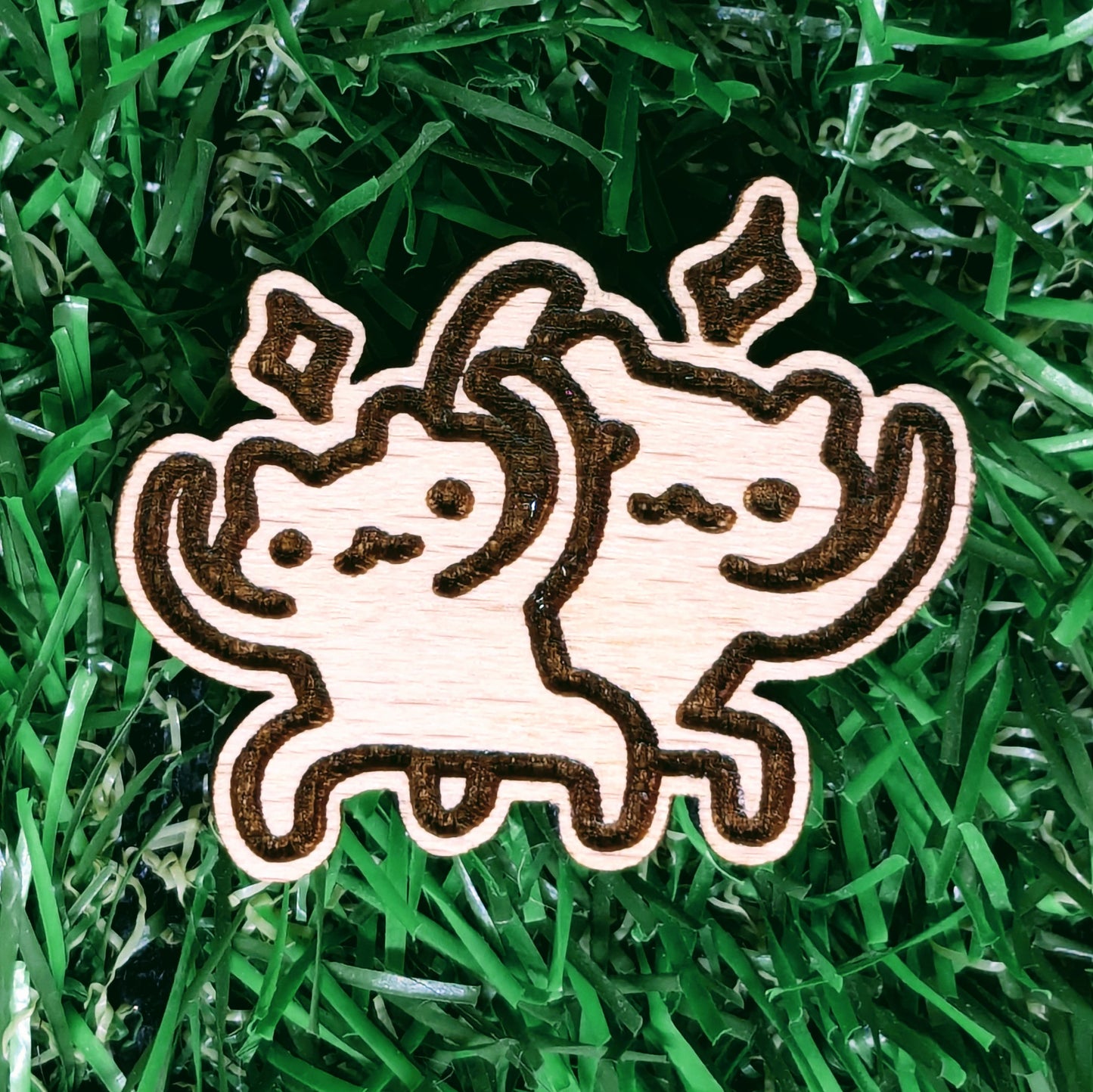 COOL KITTENS WOOD PIN