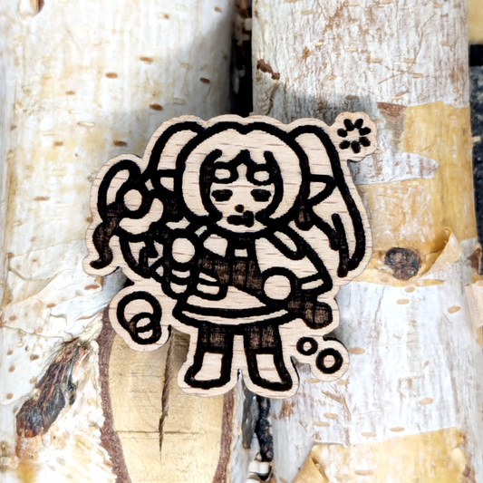 OLD ELF GIRL WOOD PIN