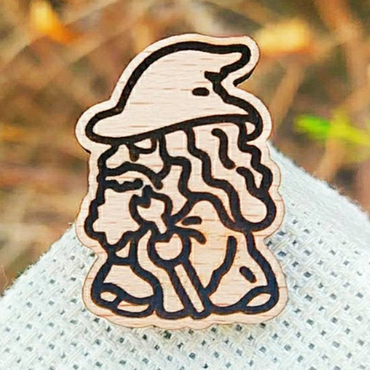 GANDALF WOOD PIN