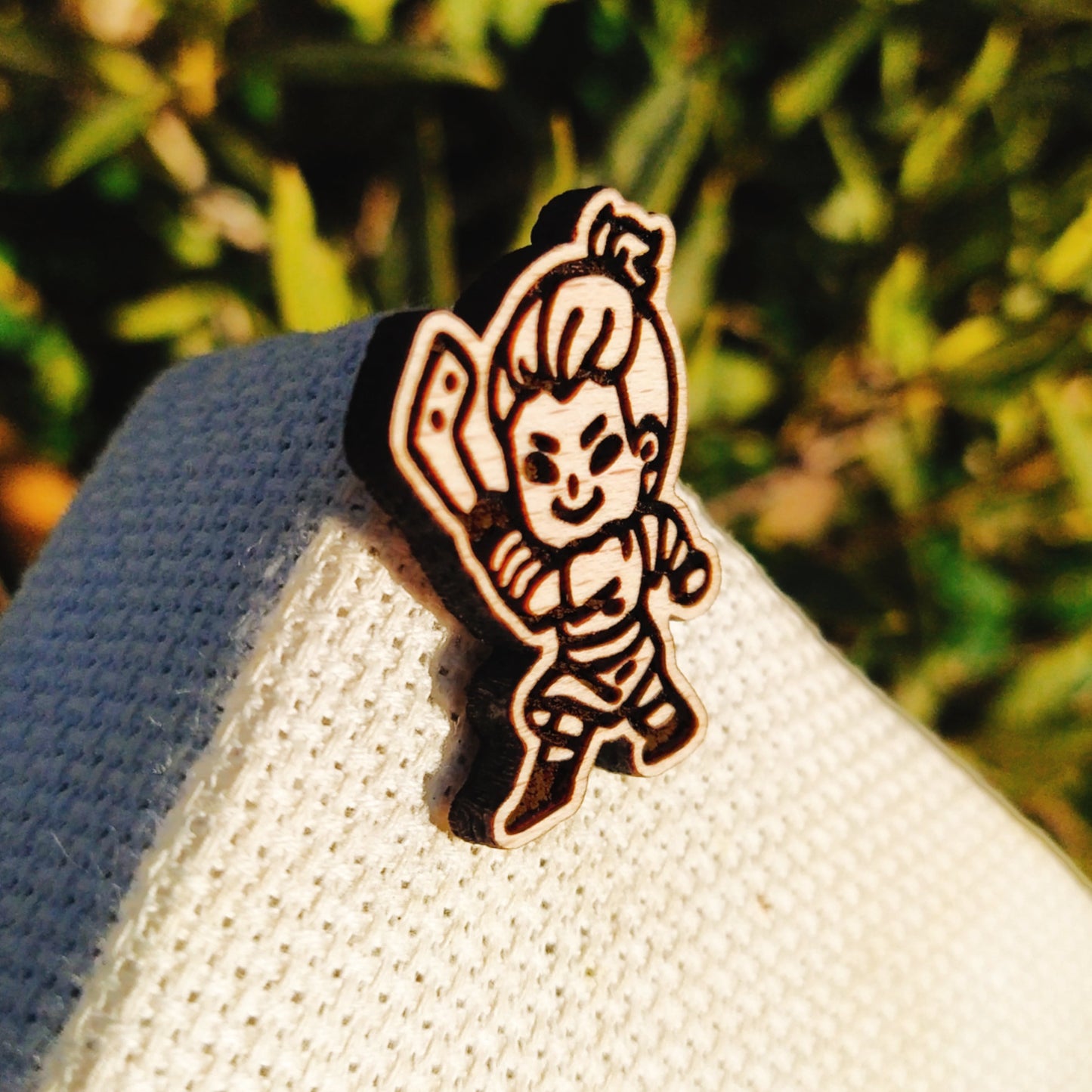 SOKKA WOOD PIN