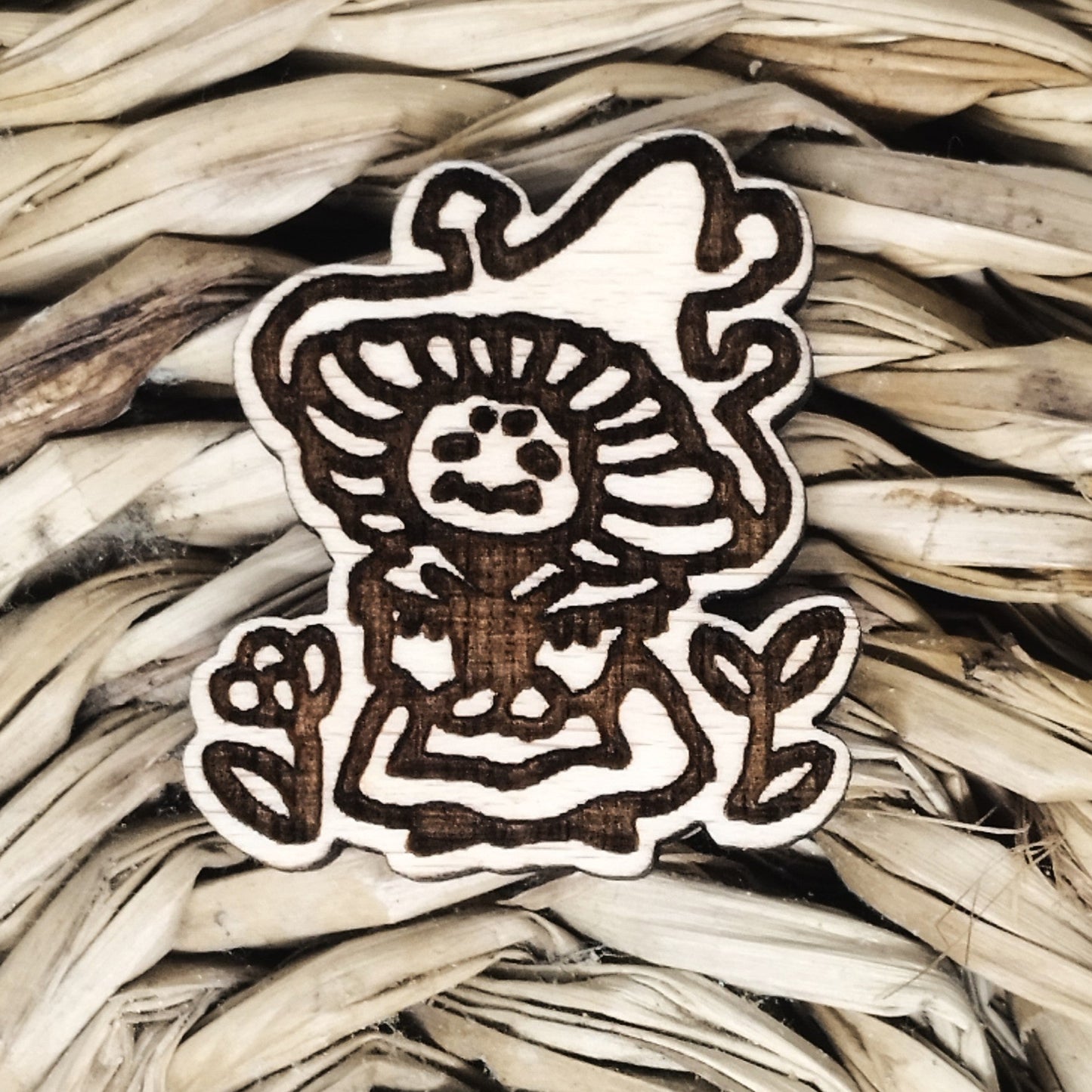 OLD MUSHROOM WOOD PIN