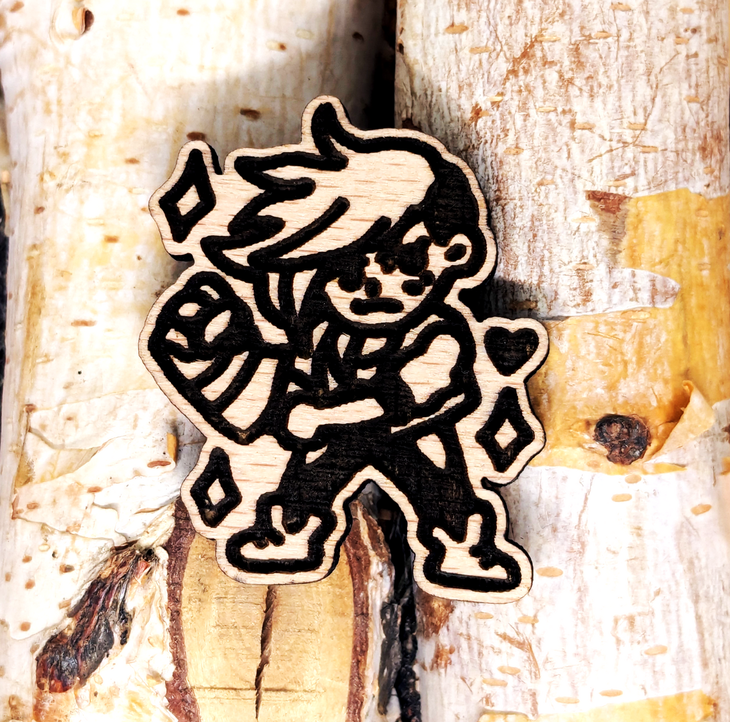 VI WOOD PIN