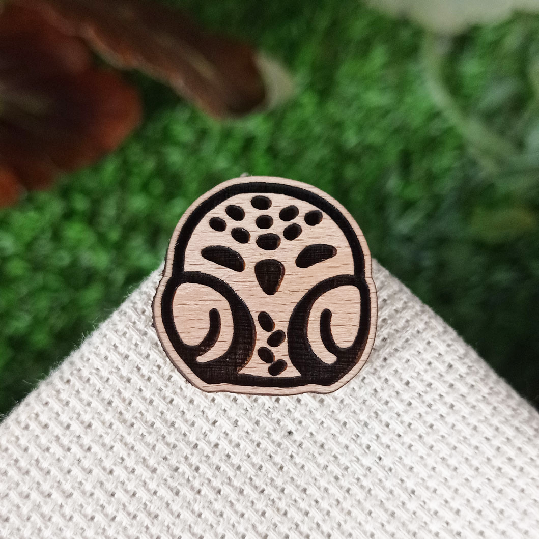 OWL WOOD PIN