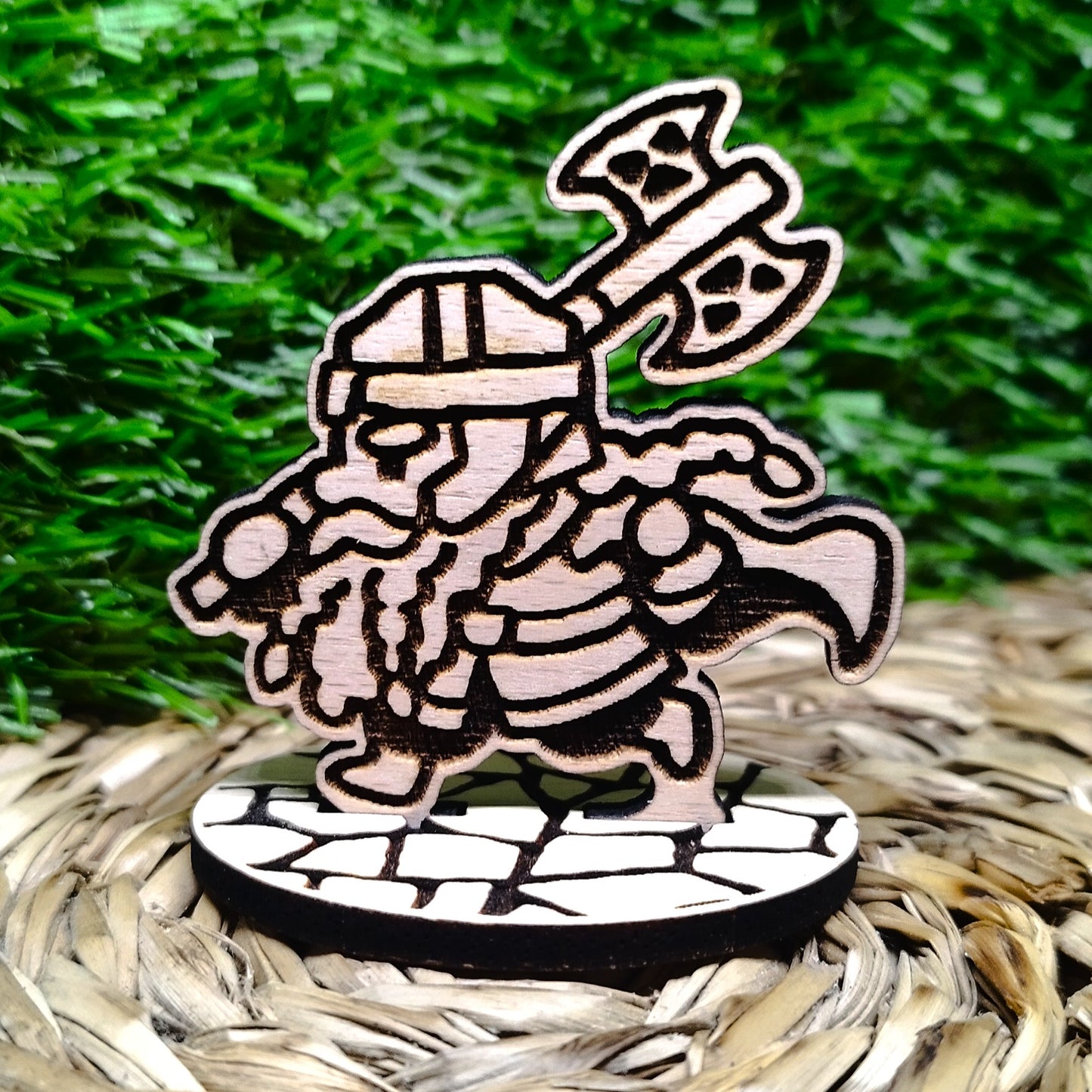 DWARF WOOD STANDEE