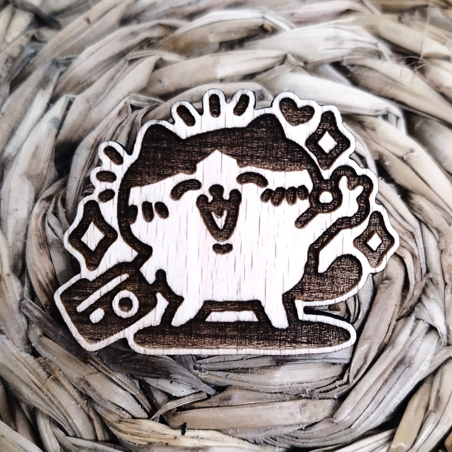 HOPEFUL CAT WOOD PIN
