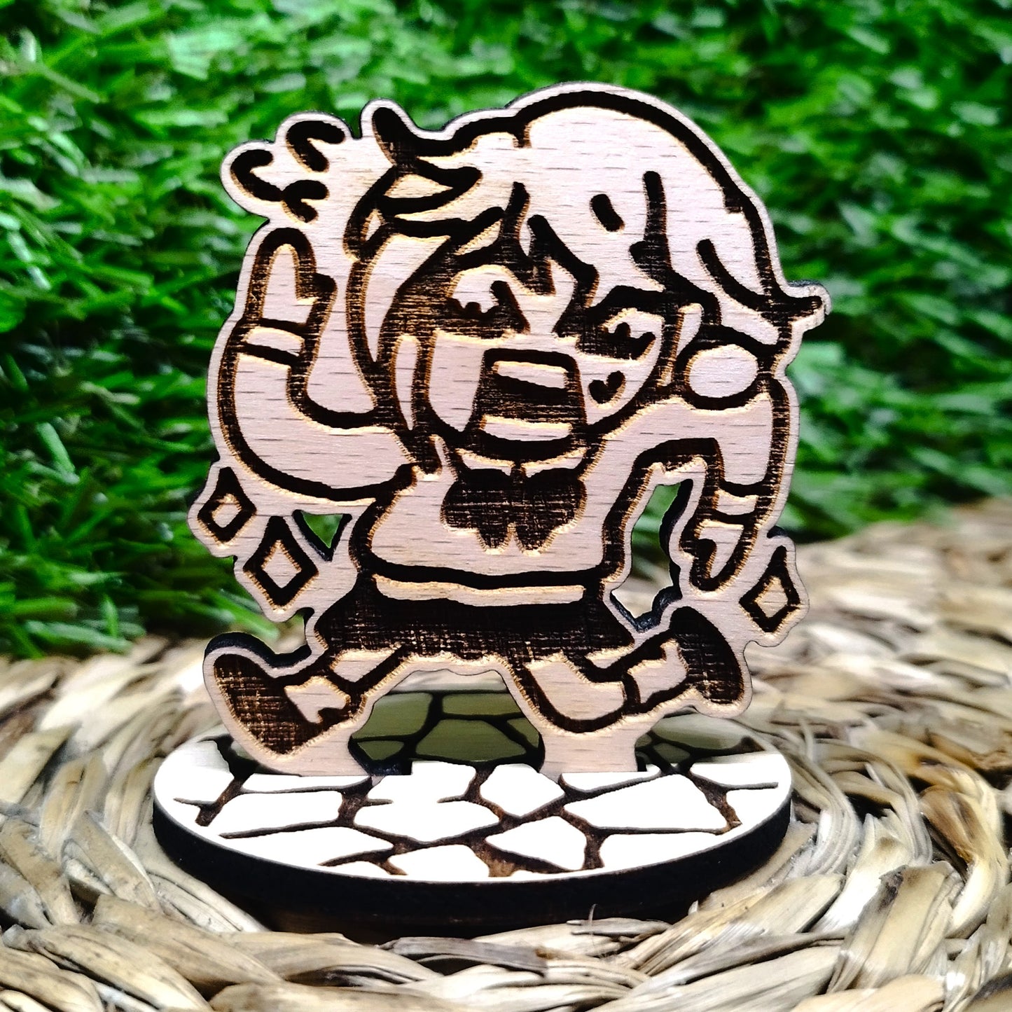 ALIEN NERD WOOD STANDEE