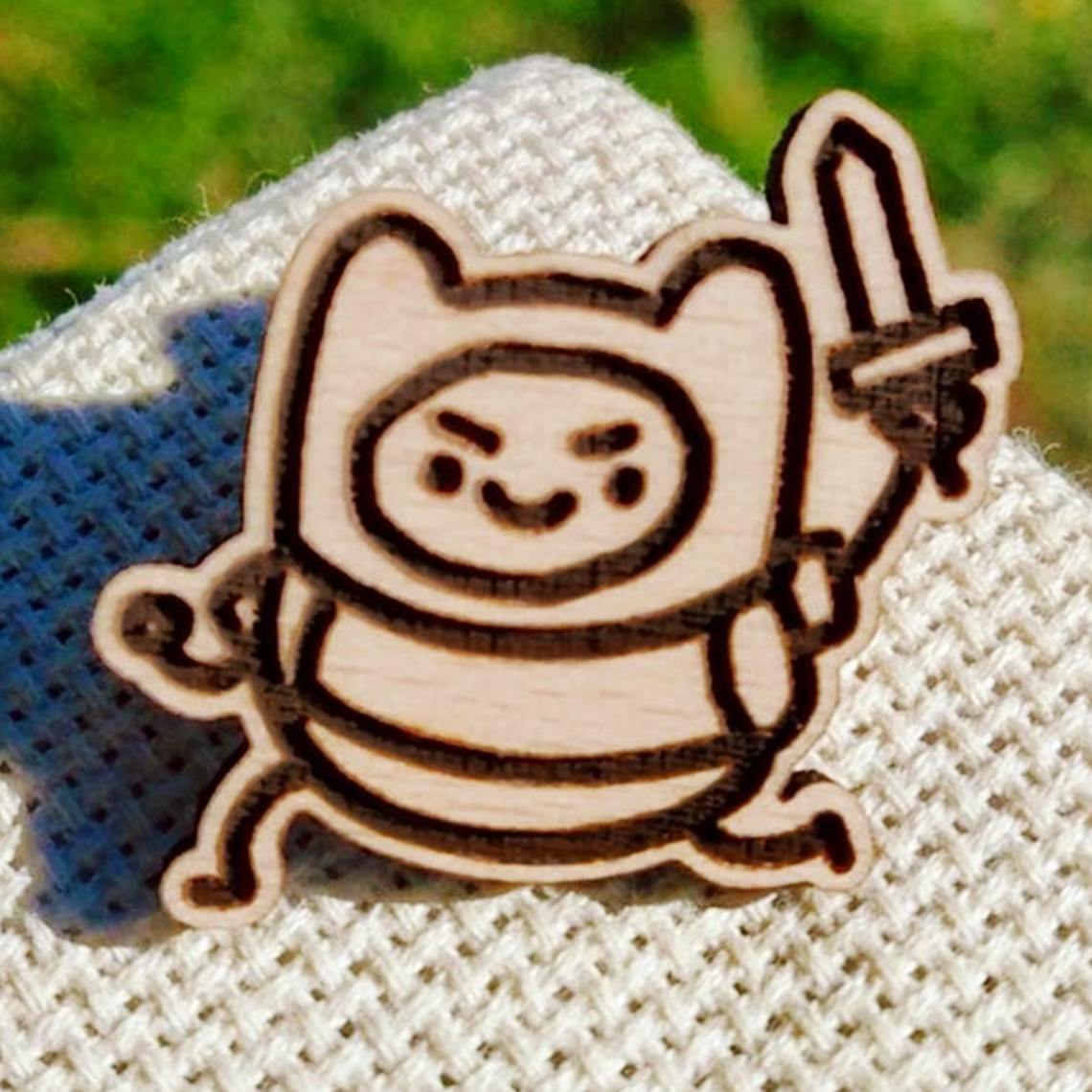 FINN WOOD PIN