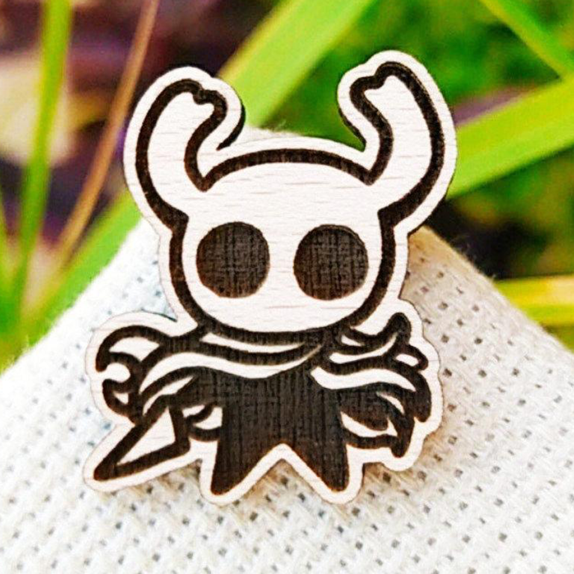 PIN DE MADERA DE HOLLOW KNIGHT