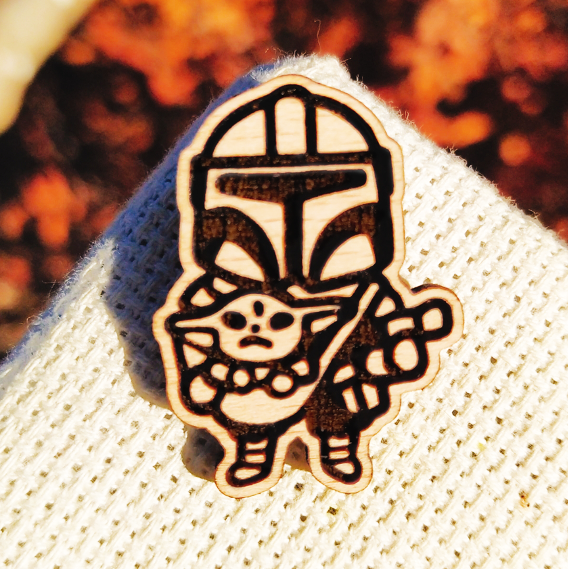 MANDO WOOD PIN