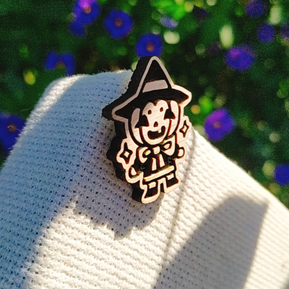 WIZARD PUMPKIN WOOD PIN